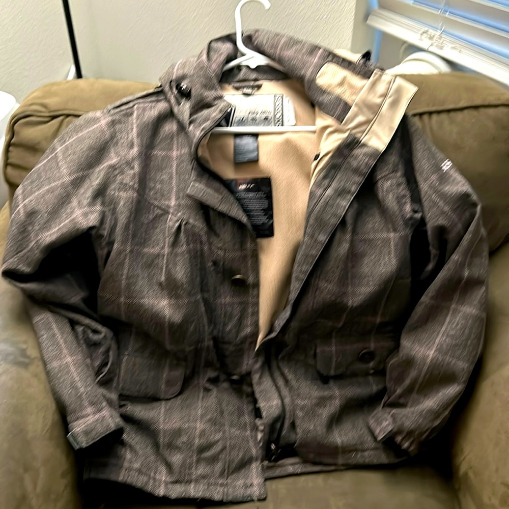 Sessions Ridge Series Women’s Snowboarding Jacket.